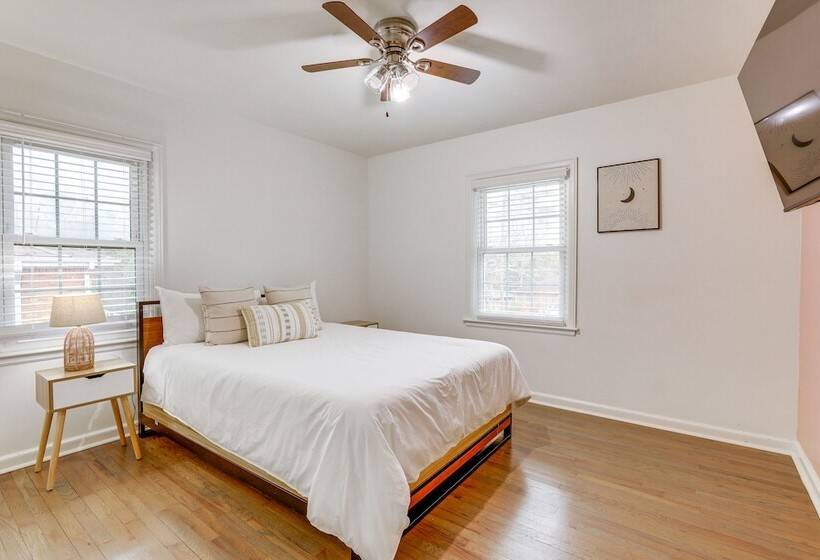 Decatur Home W/ Fire Pit, Near Little Five Points!