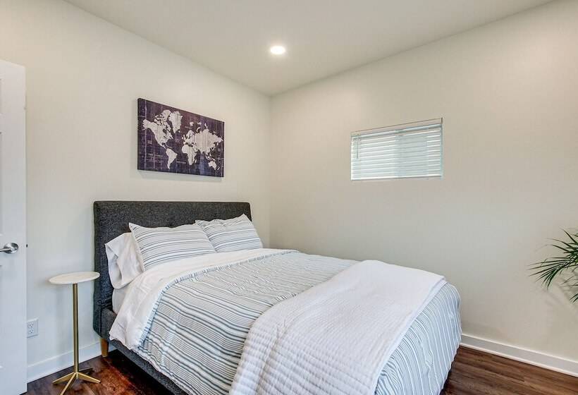 Dog Friendly Sheboygan Home   1 Mi To Town!