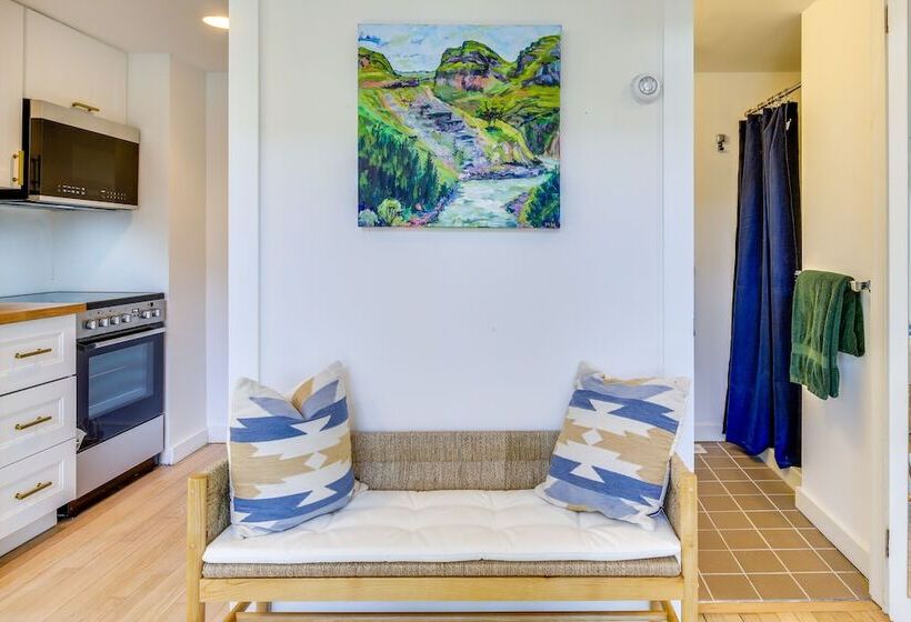 Dreamy Hudson Valley Cottage W/ State Park Views