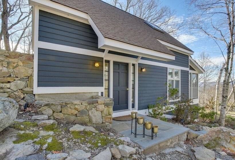 Dreamy Hudson Valley Cottage W/ State Park Views