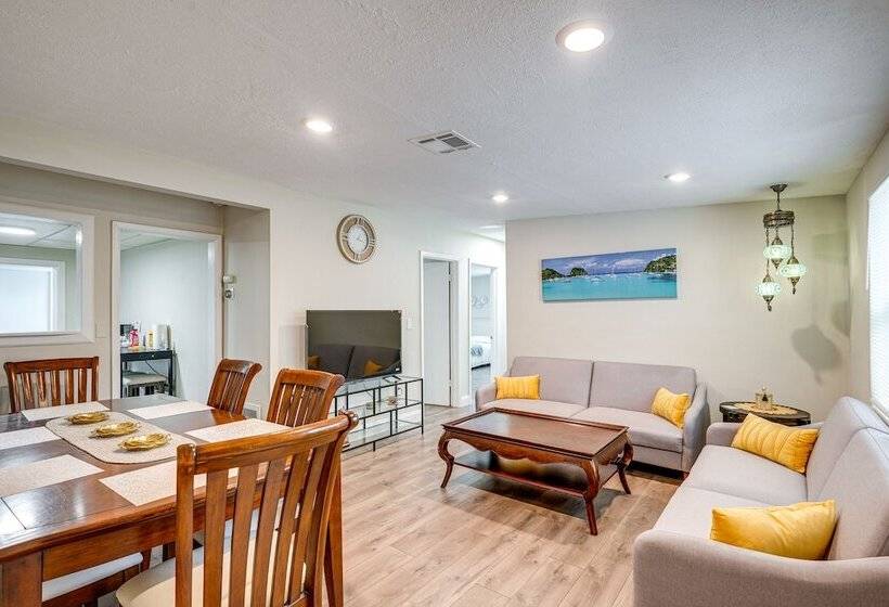 Winter Haven Home: Perfect For Families!