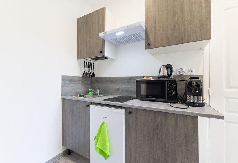Glm Residences 2