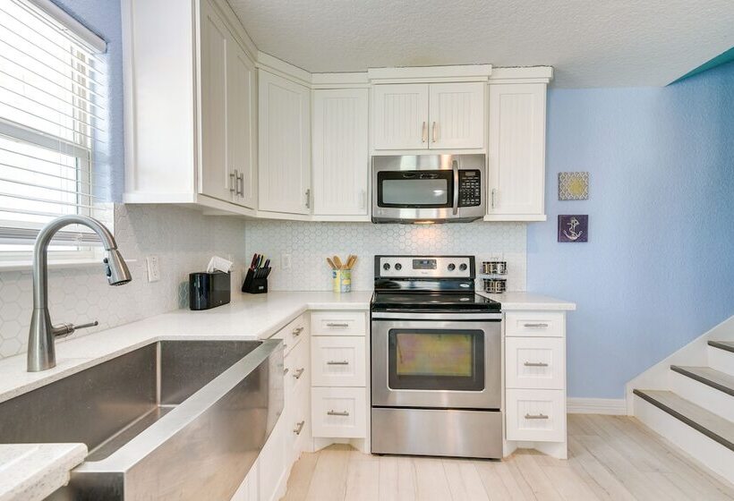 Home W/ Decks & Beach Views: Near Surfside Beach!