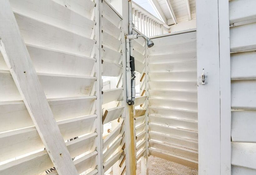 Home W/ Decks & Beach Views: Near Surfside Beach!