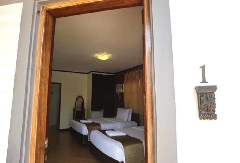 هتل Cabana Republic