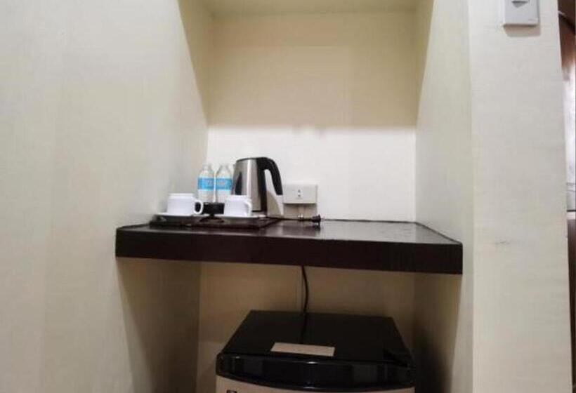 هتل Cabana Republic