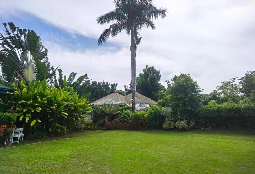 هتل Cabana Republic