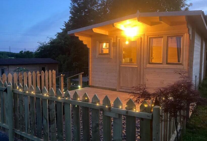 ホテル Captivating 1 Bed Lodge In Chesterfield