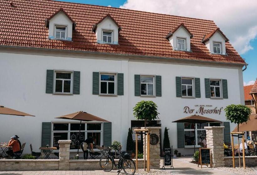 Отель Der Moserhof