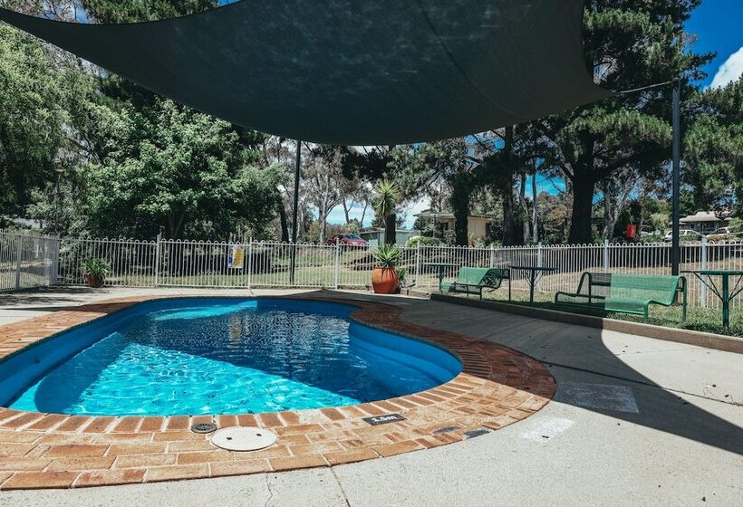 בית מלון כפרי Eagle Hawk Park