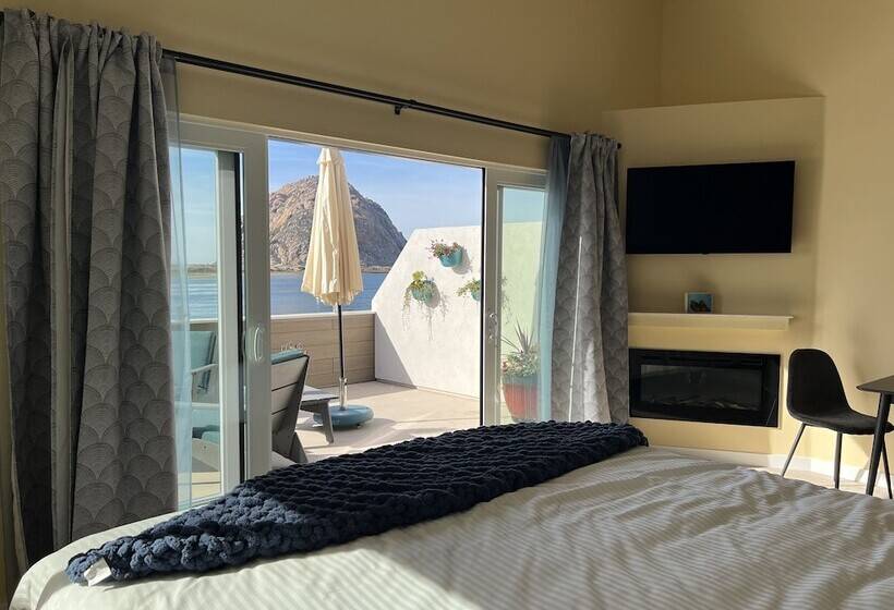 فندق Harborwalk Inn