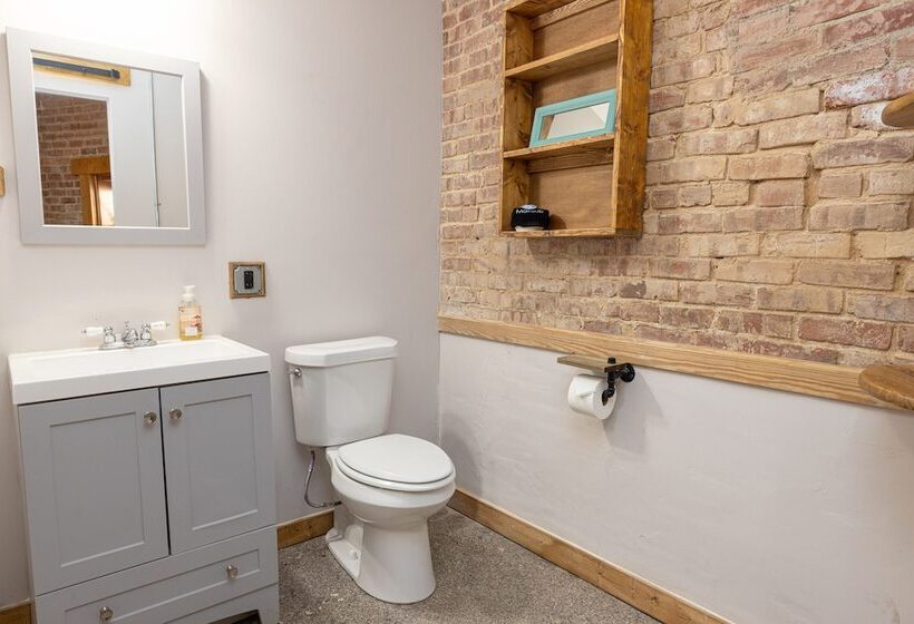 فندق Hartwell Suites