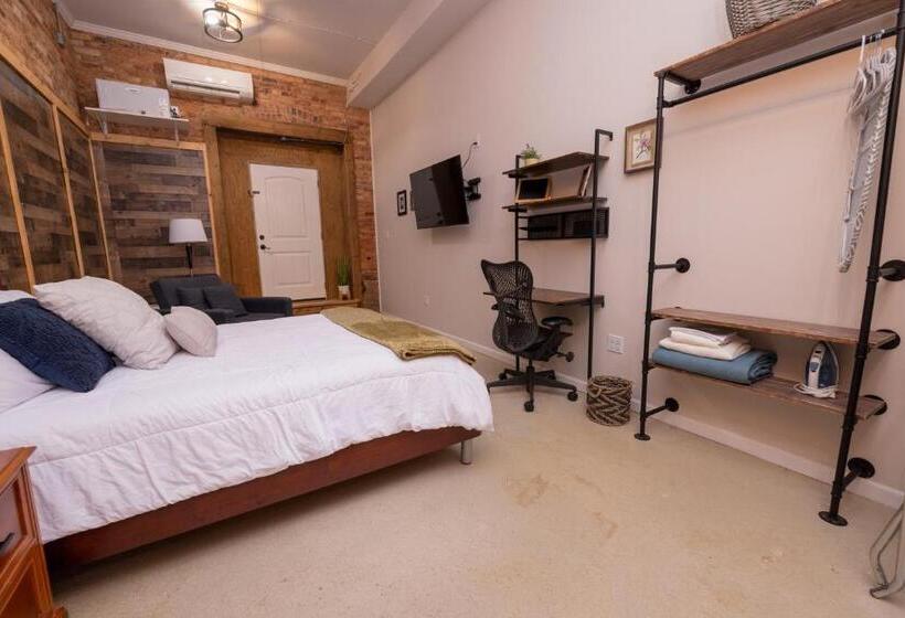 فندق Hartwell Suites