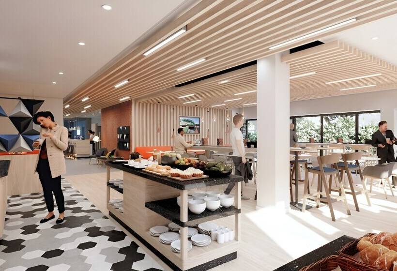 Отель Holiday Inn Express Caen Epron, An Ihg