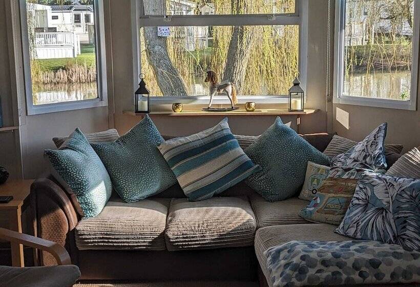 호텔 Beautiful 6 Berth Caravan Southview Skegness