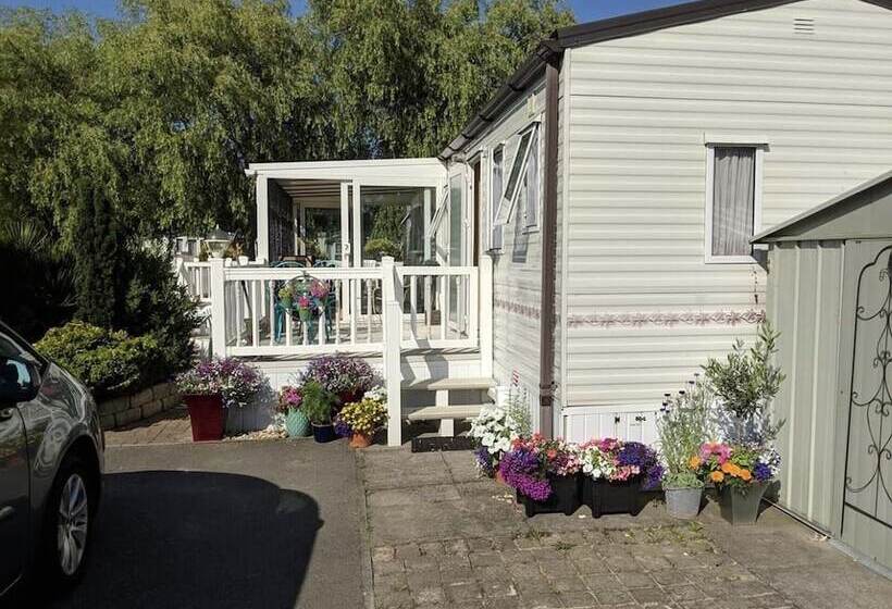 호텔 Beautiful 6 Berth Caravan Southview Skegness