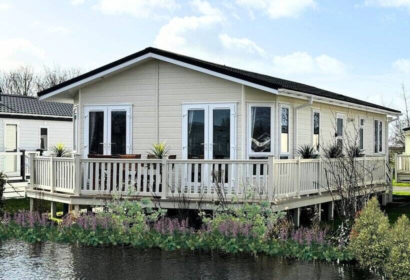 호텔 Meadows 51   Southview Holiday Park Skegness