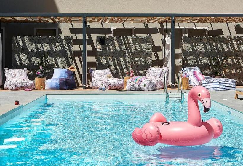 Отель Moxy Boulder