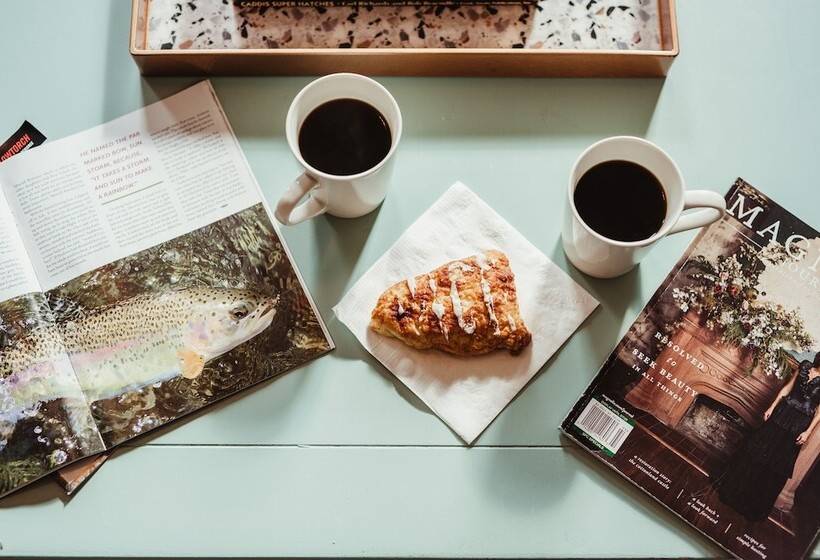 ホテル Muskegon River Inn