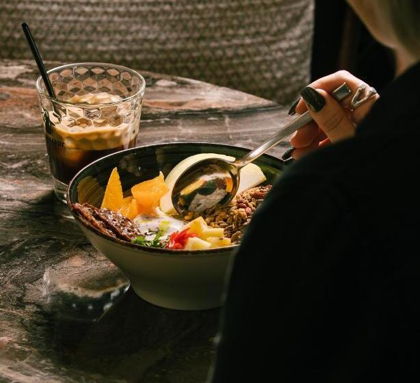 ホテル Pagopoieion Suites