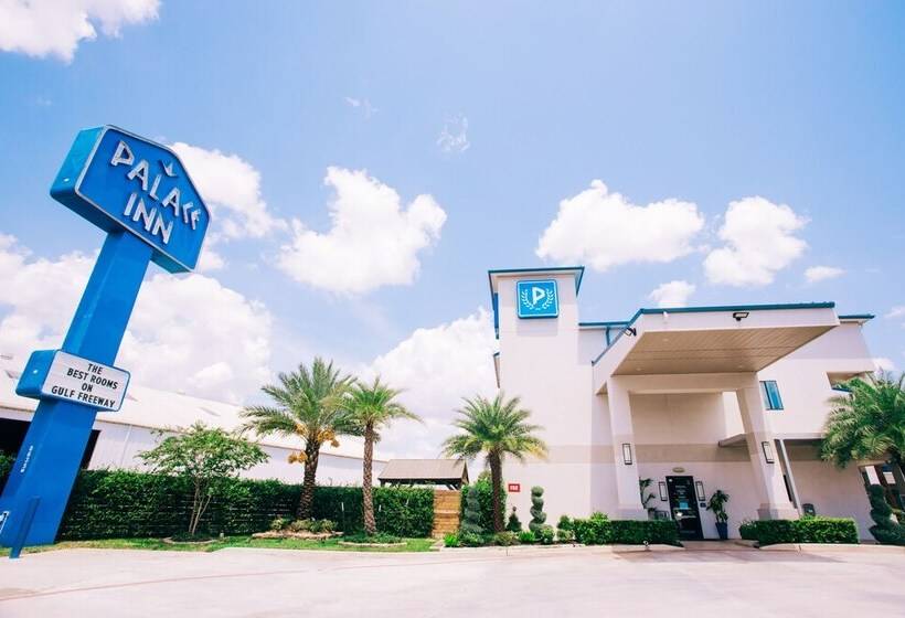 בית מלון כפרי Palace Inn Blue I 45 & College Ave