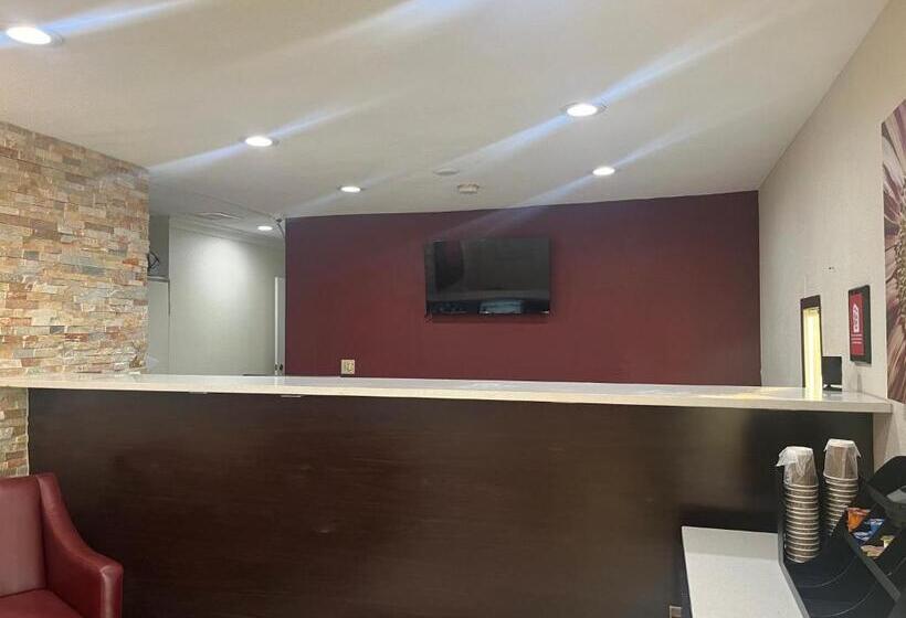 בית מלון כפרי Red Roof Inn Haltom City