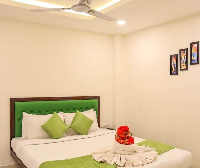 Отель Saara Inn