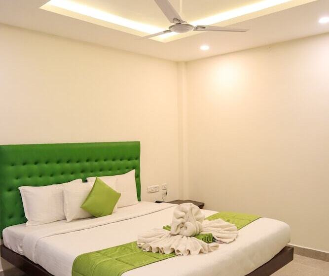 Отель Saara Inn