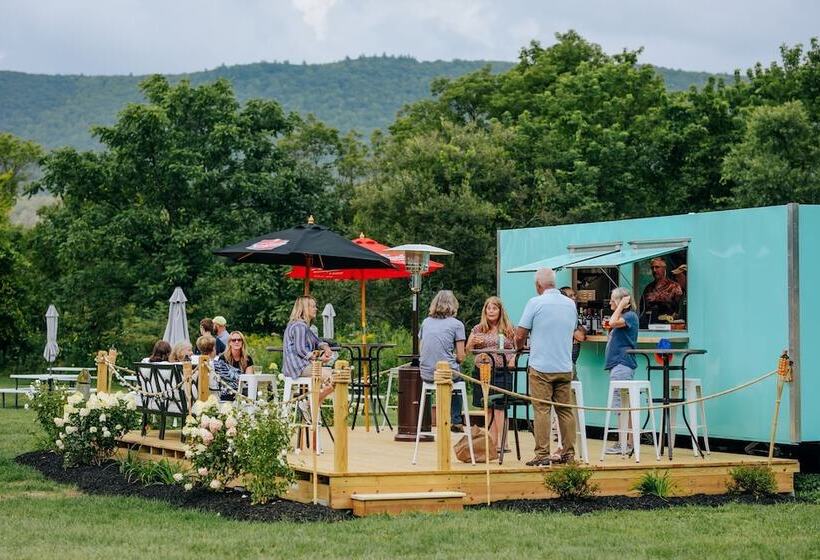 ホテル The Preserve Battenkill River