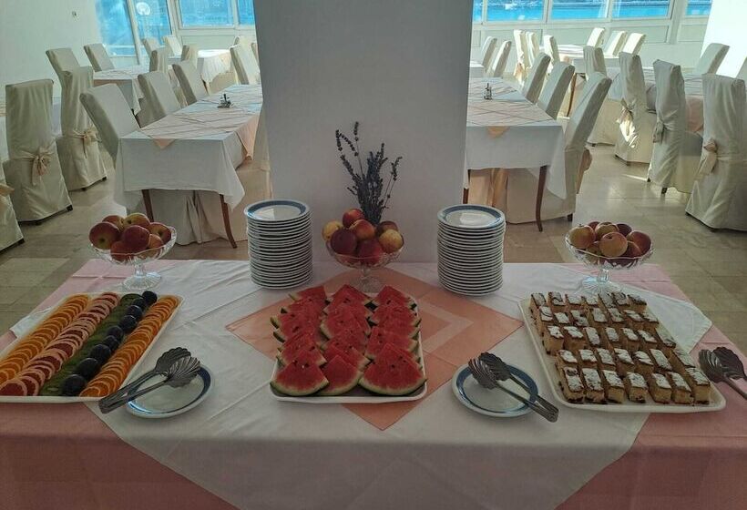 בית מלון כפרי Tolero