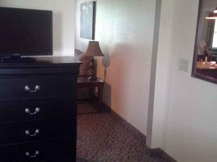 فندق Williamsport Grandview