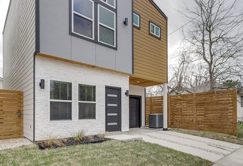 Modern Houston Vacation Rental   6 Mi To Downtown