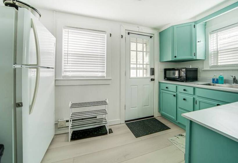 Waterfront Chautauqua Lake Home W/ Stunning Views