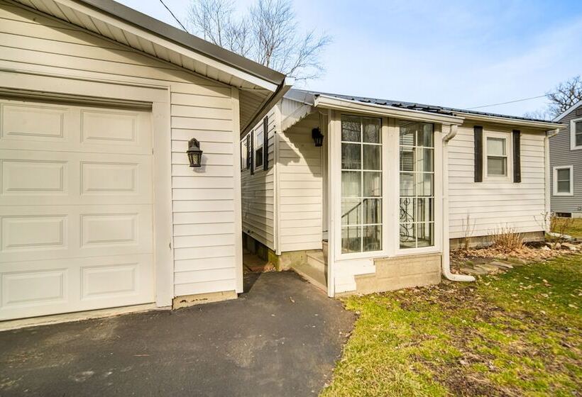 Waterfront Chautauqua Lake Home W/ Stunning Views