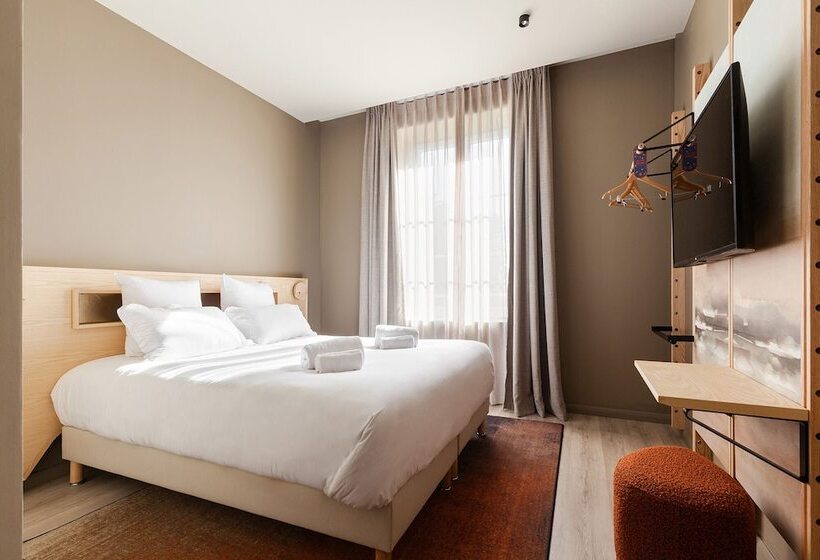 Gogaille Cloître Accès Autonome