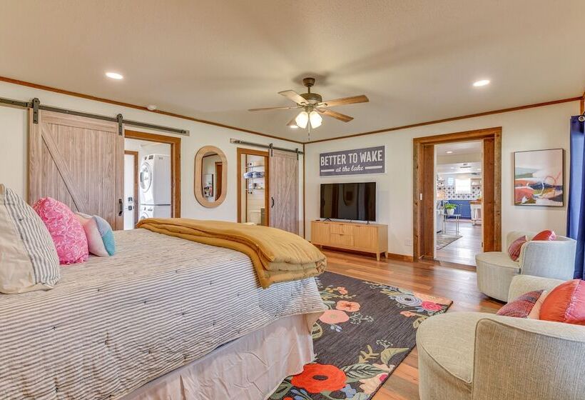 Lakefront Graford Home W/ Fire Pit + Private Dock!