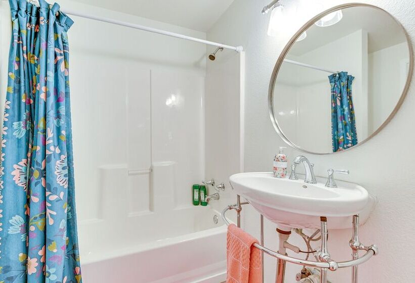 Lakefront Graford Home W/ Fire Pit + Private Dock!