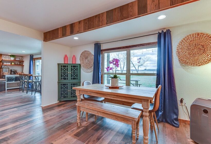 Lakefront Graford Home W/ Fire Pit + Private Dock!