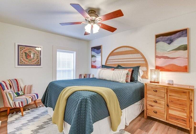 Lakefront Graford Home W/ Fire Pit + Private Dock!