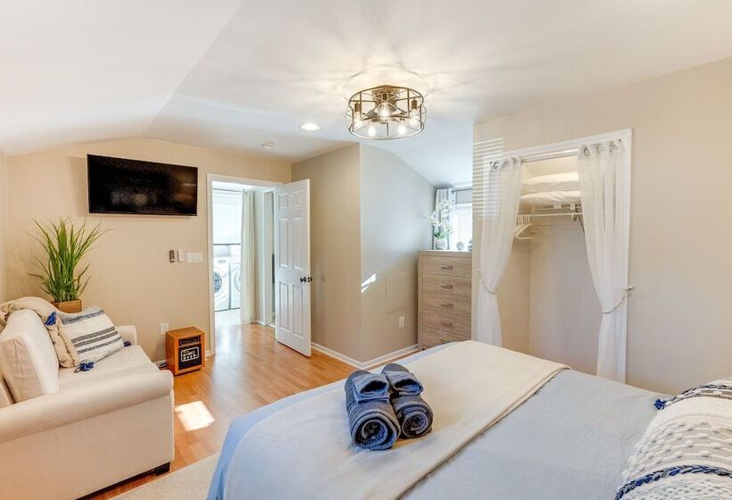 Lakefront Highland Home W/ Dock ~ 2 Mi To Milford!