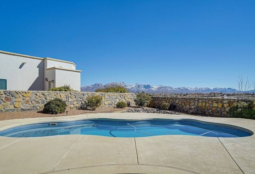 Las Cruces Home W/ Mountain Views & Private Pool!