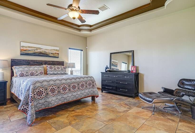 Las Cruces Home W/ Mountain Views & Private Pool!