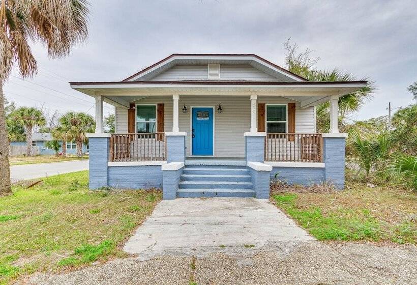 Lovely Pensacola Home W/ Yard < 1 Mi To Downtown!
