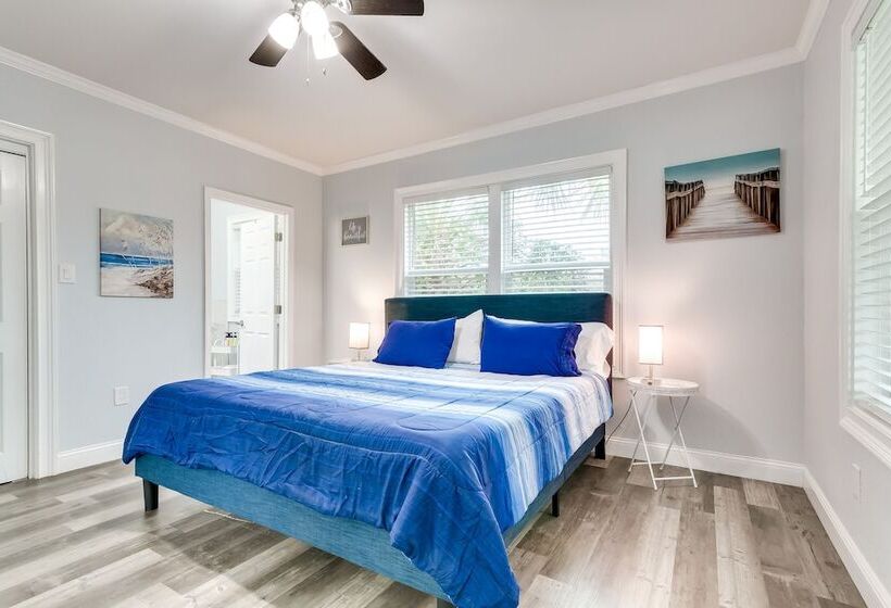 Lovely Pensacola Home W/ Yard < 1 Mi To Downtown!