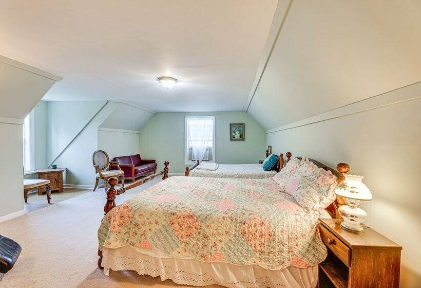 Mcdowell Highland County River Retreat W/ Deck!