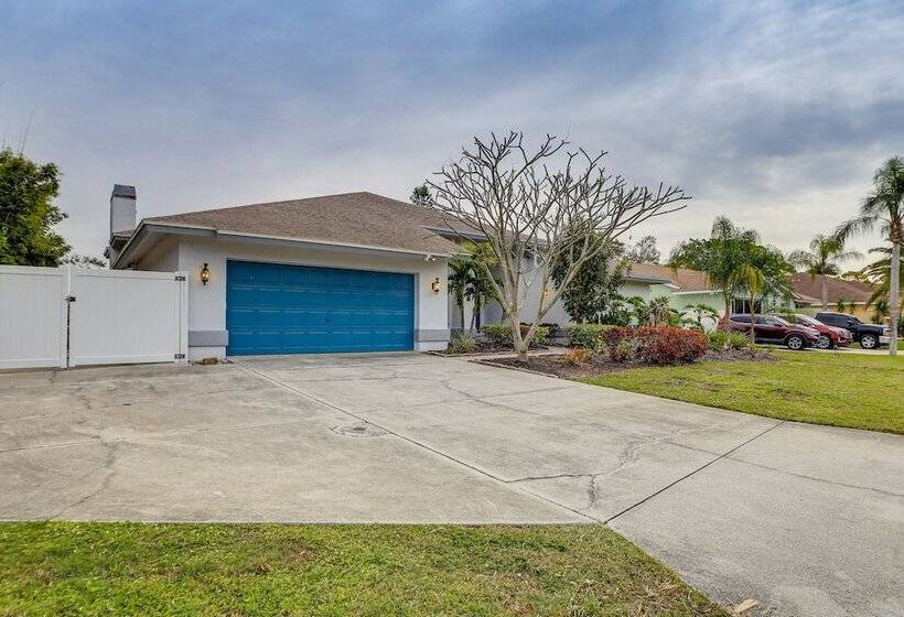 Pet Friendly Bradenton Home W/ Pool: 6 Mi To Beach
