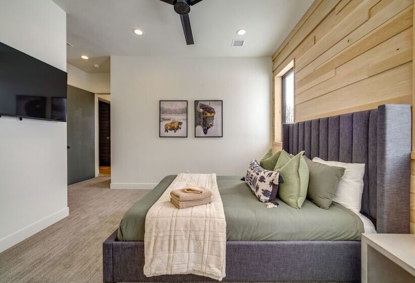 Modern Star Valley Ranch Home Near Hiking & Golf!