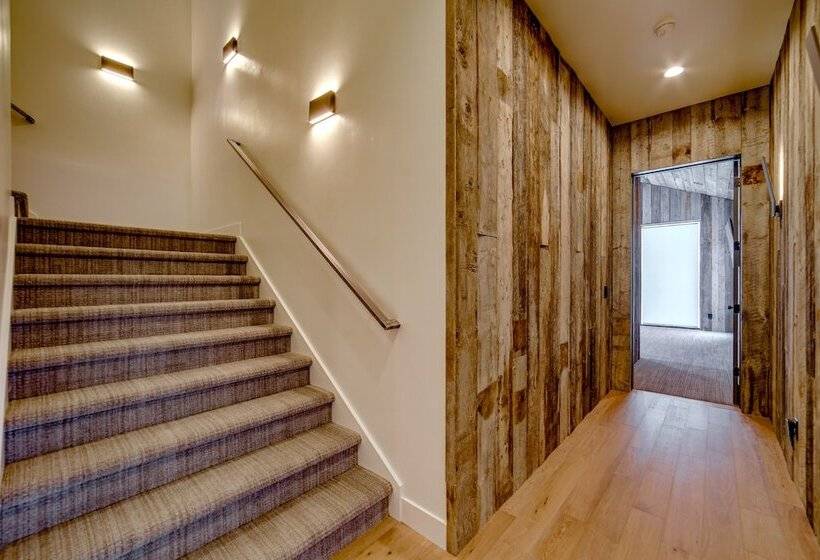 Modern Star Valley Ranch Home Near Hiking & Golf!