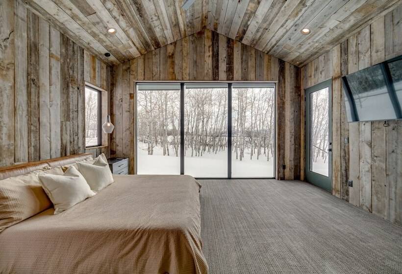 Modern Star Valley Ranch Home Near Hiking & Golf!