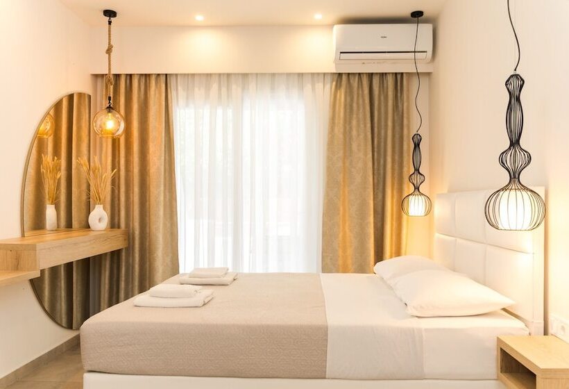 Mystery Suites & Apartments